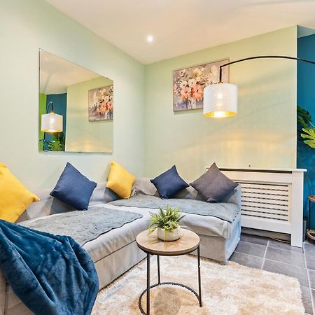 Comfy 4Br House Close To Subway Londres Exterior foto