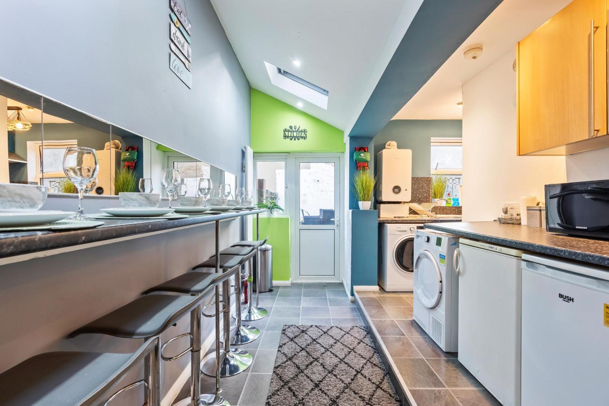 Comfy 4Br House Close To Subway Londres Exterior foto